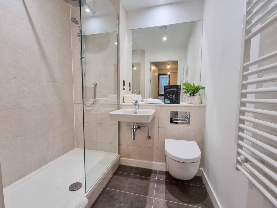 Luxury City Centre Townhouse With Parking Mánchester Exterior foto